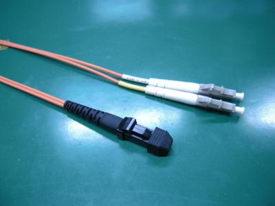 China ALCANCE LC al cable del remiendo del cordón de remiendo de MTRJ OM2 para FTTH en venta