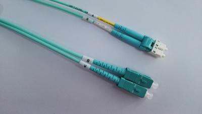 China Grüner Iec 61754-20 LC zum Faser-Flecken-Kabel Sc OM3 zu verkaufen