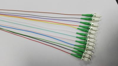 China Cordón de remiendo modificado para requisitos particulares de la fibra óptica de la coleta G657A de la fibra 0.9m m LC APC del SM en venta
