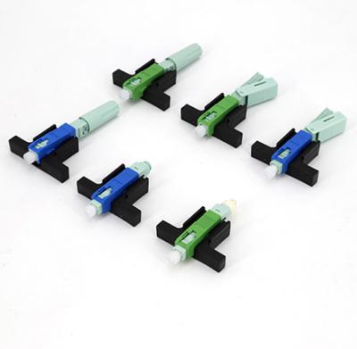Chine connecteur rapide adapté aux besoins du client du connecteur FTTH du câble MPO MTP de 2.0mm 3.00mm à vendre