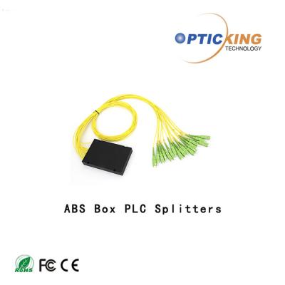 Chine Les ABS adaptés aux besoins du client enferment dans une boîte le diviseur optique de fibre du diviseur 1x4 1x8 de PLC à vendre