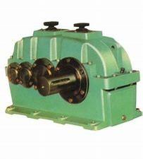 China Helical 14rpm To 280rpm Cylindrical Gear Reducer For Feeder Conveyor for sale