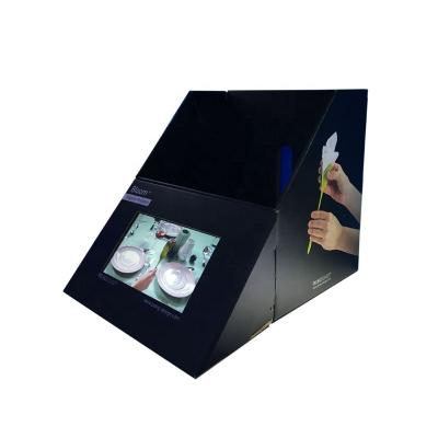 China Europe custom design store advertising palyer lcd video display card photo video display for supermarket for sale
