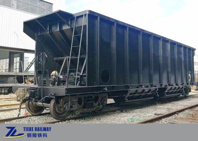 China 1435mm Standard Gauge 90 Tons Pay Load Quick Discharge Hopper Wagons For Mineral Ore for sale