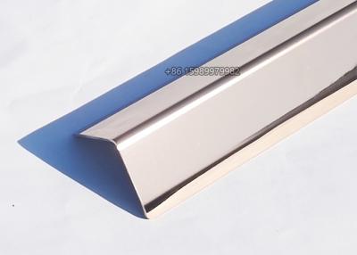 China anti-corrosivo Heatproof de aço inoxidável dos protetores de canto da parede de 0.8mm à venda