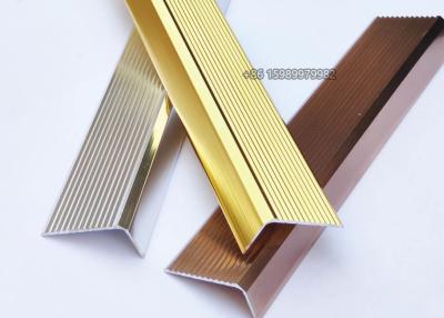 China Grooved Metal Stair Nosing For Laminate Flooring SUS304 Corrosionproof for sale