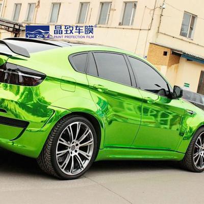 Chine Autocollant de corps de Film de vinyle vert foncé en métal liquide d'enveloppe de style de voiture avec le film brillant d'enveloppe de bateau de vélo de voiture de bulle d'air à vendre