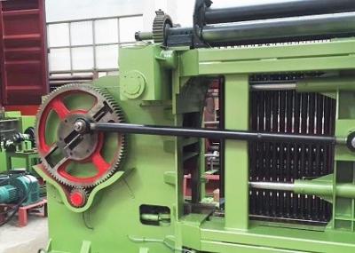 China Máquina sextavada automática industrial da rede de arame, malha de 80mm ×100mm Gabion à venda