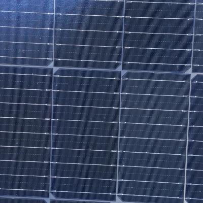 China High Efficiency Monocrystalline Photovoltaic  Module Solar Panel 550 Watt 182mm*91mm for sale