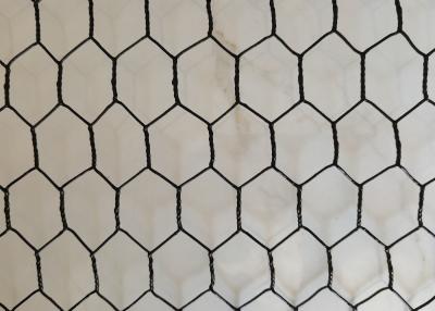 China Double Twisted Hexagonal Wire Mesh Roll Vinyl Coated Poultry Wire for sale
