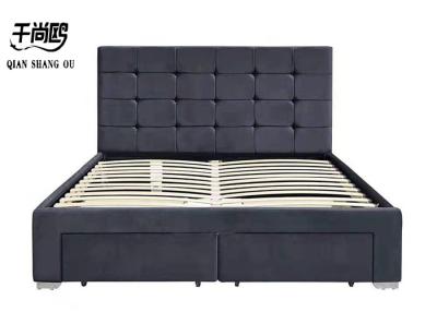 中国 ビロードの倍によってパッドを入れられる貯蔵のベッド、引出しが付いている薄い灰色のベッド フレーム 販売のため