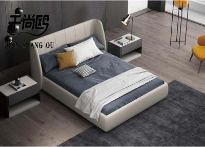 China Rugged Leather / Fabric Upholstered Bed , Modern Upholstered Platform Bed Moth proof for sale