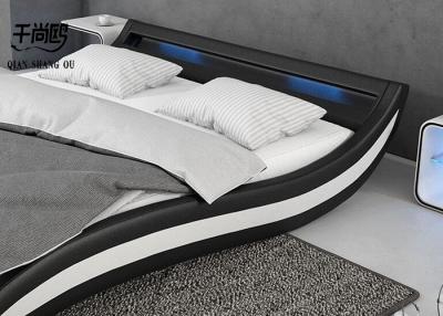 China El artículo elegante LED tapizó la cama/la cama de cuero moderna adaptable en venta