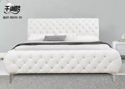 China Hotel High End Upholstered Beds , King Size Crystal Button Bed for sale