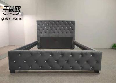 Chine La Reine Crystal Platform Tufted Bed, lit de plate-forme tapissé par velours à vendre