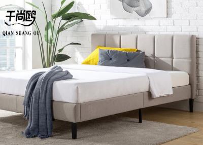 China Classic Linen Fabric Upholstered Beds  With Checkered Stitching Design for sale