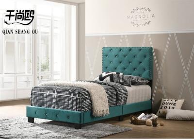 China Gorgeous Fabric Upholstered Beds 160*200cm With Crystal Buttons for sale