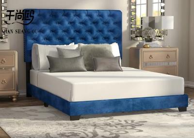China Upholstered Platform Sleigh Bed , European Style Tufted Platform Bed Frame for sale