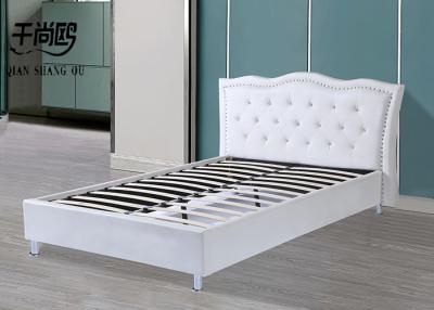 China Pu Crystal Button White Soft Bed 137x203mm Overly Large Bedroom for sale