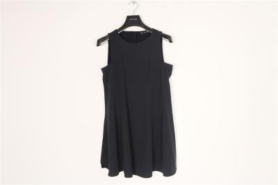 Chine Les dames 100% de polyester habillent la robe courte noire sans manche d'habillement occasionnelle à vendre