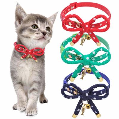 China Christmas Adjustable Bow Tie Cat Collar Breakaway Bow Knot Design With Charming Fish Bone for sale