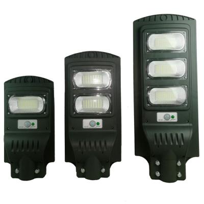 China Remote Control PIR 90W 120W Solar Led Street Light 12H Charging for sale