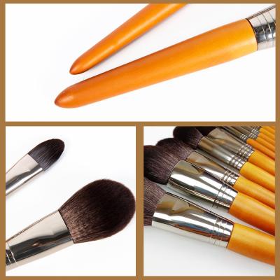 China Fiber Hair Wooden Handle Makeup Brushes Private Label Cosmetic for sale