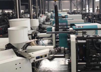 Cina 48 cavità macchina dello stampaggio ad iniezione da 650 tonnellate, macchina dello stampaggio ad iniezione del semilavorato dell'ANIMALE DOMESTICO in vendita