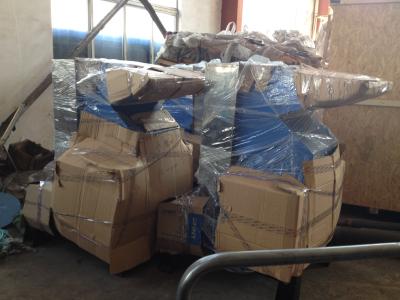 중국 ISO9001 애완 동물 병 쇄석기, 플라스틱 재생 쇄석기 강한 끊는 수용량 150-200kg/H 판매용