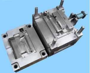 China Hot Runner Custom Injection Molding , Injection Molding Processing Customize Size for sale