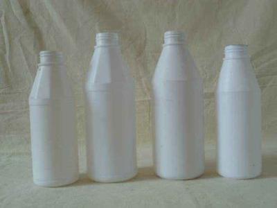 China Medicine /  Water Bottle Injection Molding Machine Milk Bottle Making Machine à venda