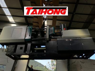 China 780T Servo Motor Injection Molding Machine / 380V 50HZ Chair Molding Machine for sale
