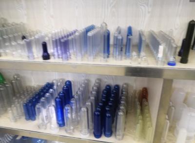 China Embryo Plastic Bottle Auto Injection Molding Machine Customize Rnuuer for sale