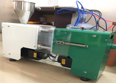 China Desktop Plastic Injection Molding Machine for sale