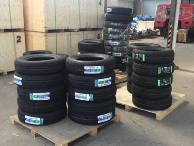 China Tubeless Tractor Trailer Tires 22.5 295/80R22.5 Truck Camper Tires zu verkaufen