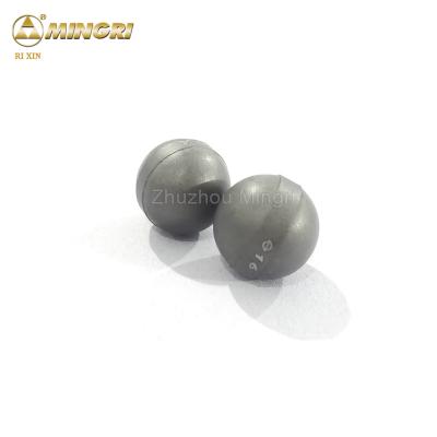 Cina Wear Resistant Bearing Tungsten Carbide Balls G25 Precision in vendita