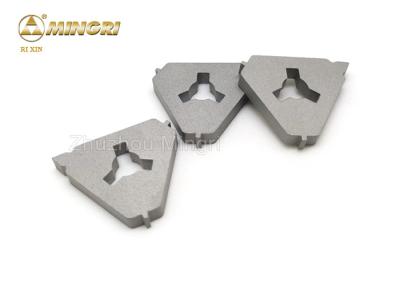 China Triangle Small Plate Tungsten Carbide Scraper Blade For Clean Dirty Things In The Trough for sale
