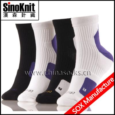 China calcetín deportivo para hombre de la élite del Dri-ajuste de los calcetines atléticos del baloncesto del diseño de encargo de la moda en venta