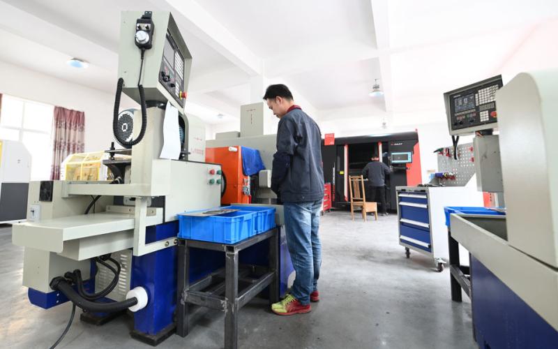 Verified China supplier - Zhangjiagang City Jincheng Scissors Co., Ltd.