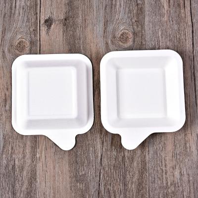 中国 食品等級の正方形のペーパー皿、FDAの使い捨て可能な生物分解性の紙皿 販売のため