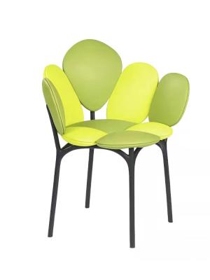 China Nordic Hotel Restaurant Furniture Dining Room Petal Shaped Stainless Steel Minimalist Dining Chair Te koop