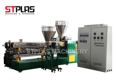 China Extrusor plástico del tornillo gemelo paralelo con el extractor del vacío para el material del HDPE de los PP PE en venta