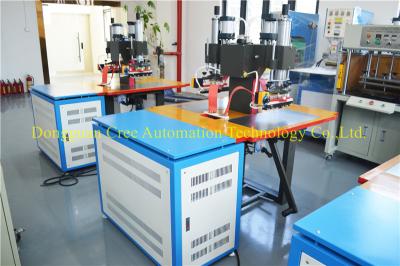 China La CA práctica plástica de la alta precisión de la soldadora del HF 25KG accionó en venta