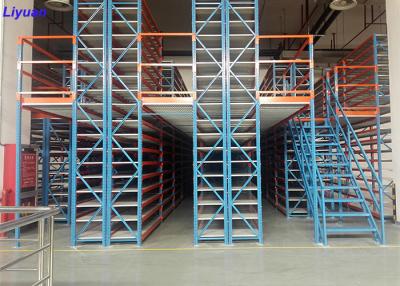 China Estantes multi de las capas del entresuelo de Warehouse del sistema de acero resistente del tormento modificados para requisitos particulares en venta