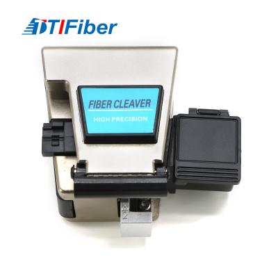 China Ftth High Precision Fiber Optic Cleaver With Auto Rotating Blades for sale