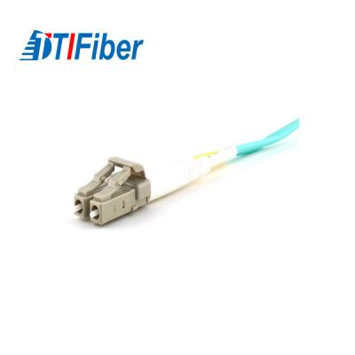 Chine La correction optique disponible de fibre câble OM1 62,5/125 type de LC 0.9mm OFNP à vendre