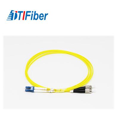 China Cable durable del remiendo de la fibra óptica del solo modo, FC a la fibra óptica del cordón de remiendo del LC en venta