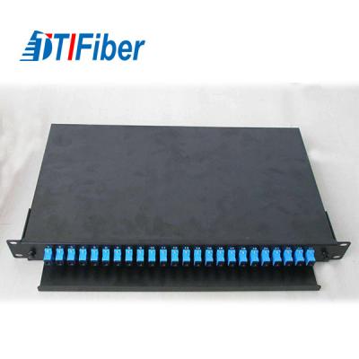 Cina Supporto di scaffale che impiomba lo Sc a fibra ottica del centro del quadro d'interconnessione della scatola di termine FTTH 24 in vendita