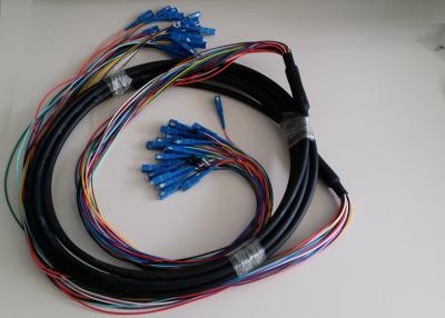 China Solo modo al aire libre/cordón de remiendo de fibra óptica con varios modos de funcionamiento con el cable de la fibra de GYTA en venta