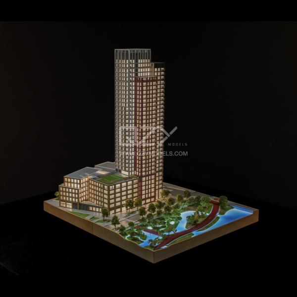 Quality Electronic Control and Illumination 1/200 British Land Model Architectural Scale for sale